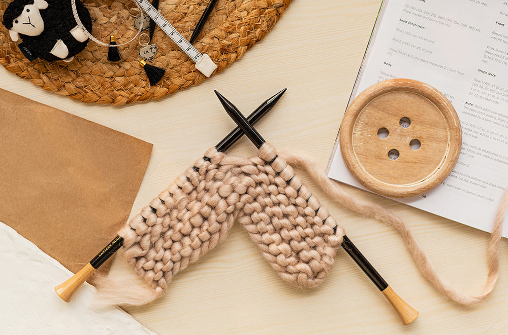 How to know when to use circular knitting needles - Craft Fix