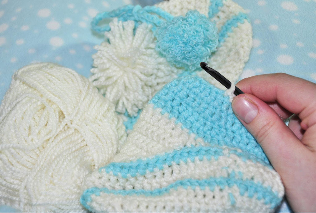 Crochet Hook Case 10 Hook Capacity Hand Crocheted in the USA